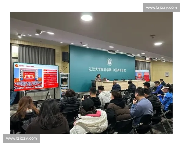 人生无定式,冠军需长行 —— 姚伟寄语江汉大学毕业生 人生无定式,冠军需长行 —— 姚伟寄语江汉大学毕业生