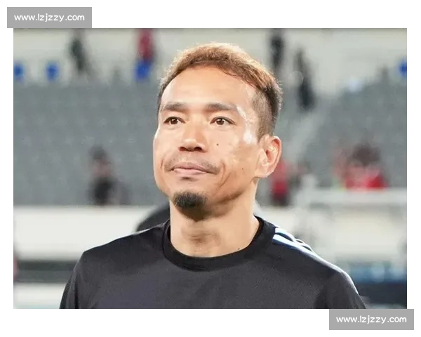 十年相拥：阿吉雷与长友佑都的足球羁绊